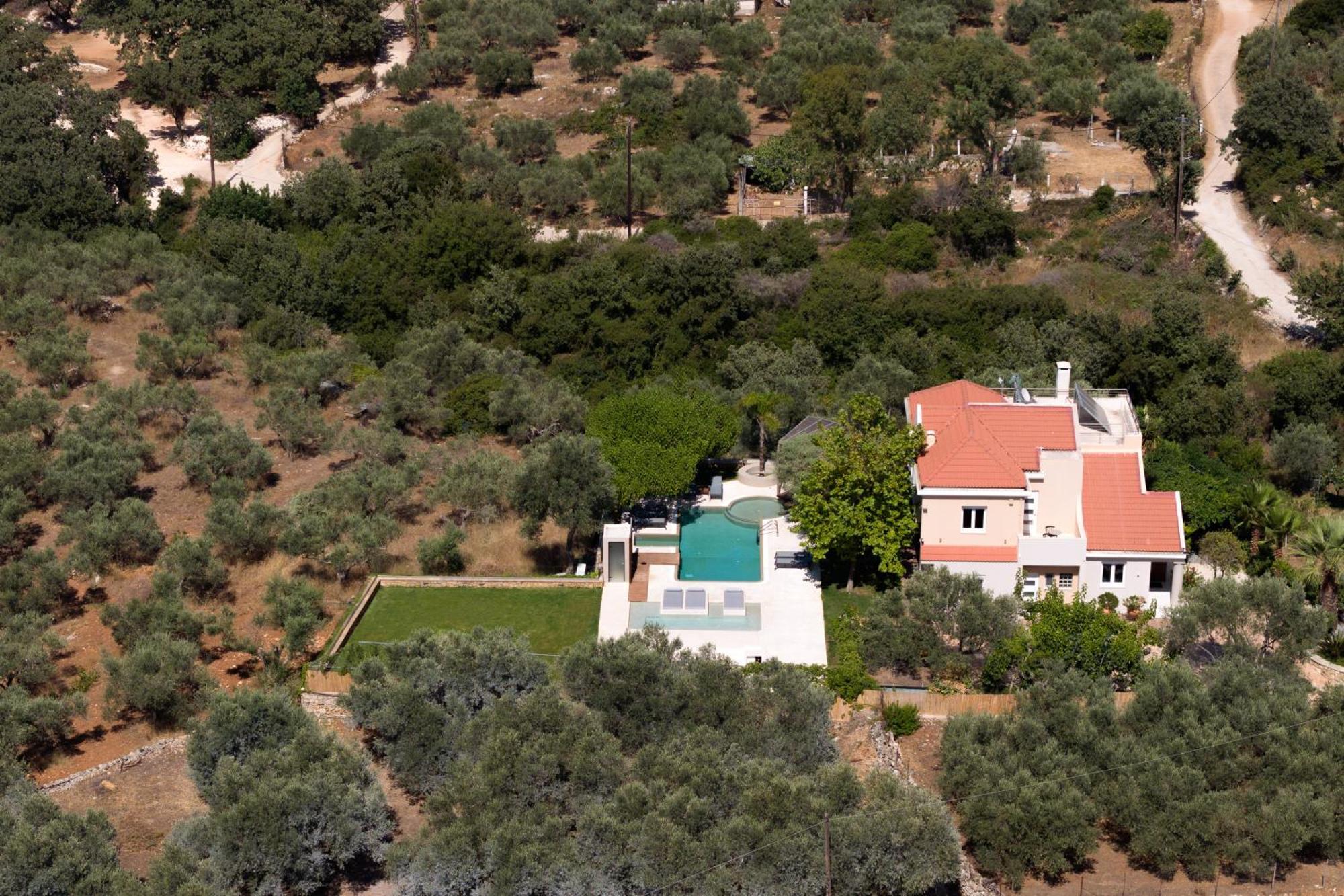 Thetree Villa, With Heated Pool & Spa Whirlpool Gallos Екстер'єр фото